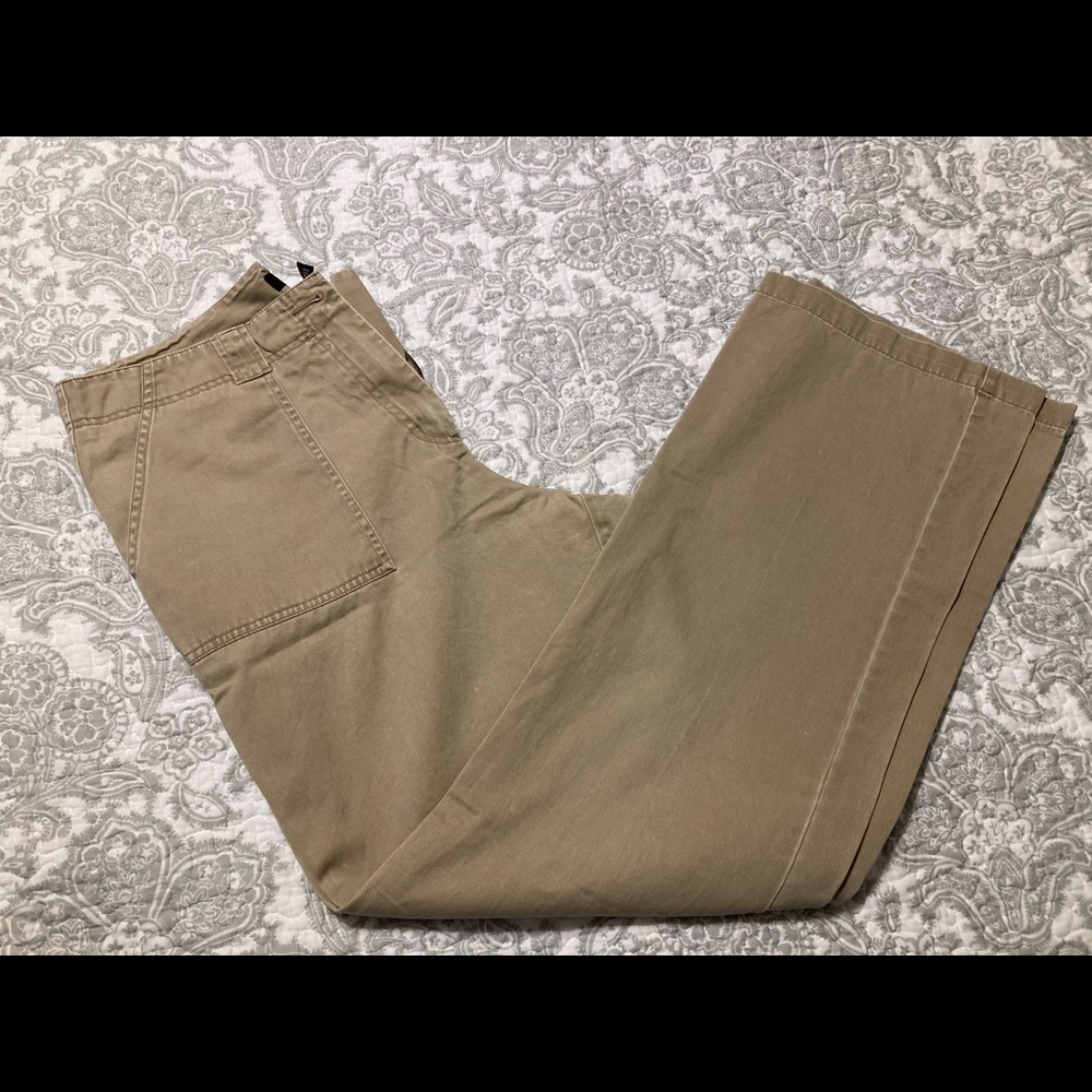 New York and Company Khaki pants